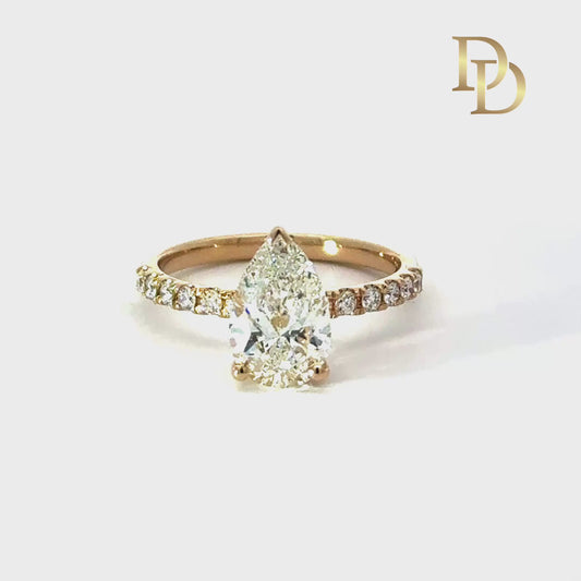 Cieli Scintillanti Engagement Ring